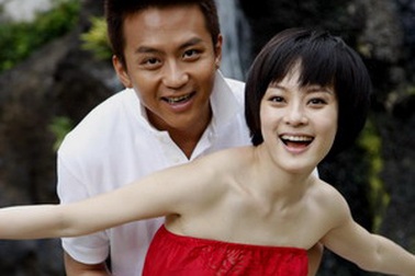 Tôn Lệ mang bầu ba tháng 