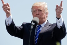 Ông Trump: Không chính trị gia nào bị đối xử tệ như tôi