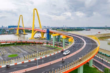 Hạ tầng và năng lượng xanh: 2 trụ cột mới của Vingroup