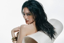 Ninh Dương Lan Ngọc chuẩn bị lên đường sang Australia, tạm rời showbiz