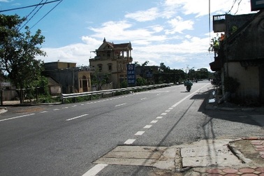 Đền bù giải phóng mặt bằng tại Nam Định: Tỉnh nói có, huyện nói không 