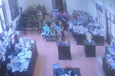 Xuất hiện gia đình bệnh nhân thứ 9 tử vong trong thảm họa chạy thận