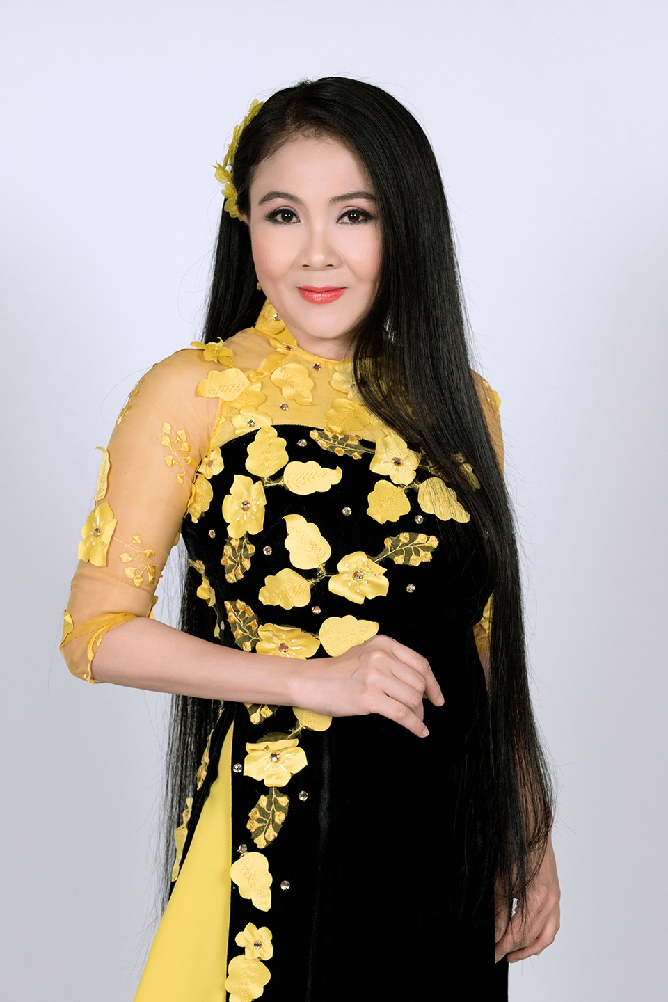 NSND Thanh Ngân chia sẻ lý do kín tiếng về cuộc sống riêng - 1 NSND Thanh Ngân chia sẻ lý do kín tiếng về cuộc sống riêng - 1