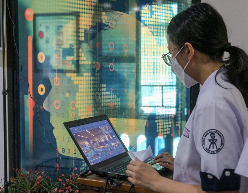 Năm tới, TPHCM sẽ dạy học trực tuyến có kiểm tra đánh giá ở các môn - 1 Năm tới, TPHCM sẽ dạy học trực tuyến có kiểm tra đánh giá ở các môn - 1