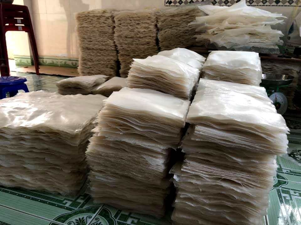 Làng bánh tráng đất Quảng “mướt mồ hôi” chạy đua cùng Tết Làng bánh tráng đất Quảng “mướt mồ hôi” chạy đua cùng Tết