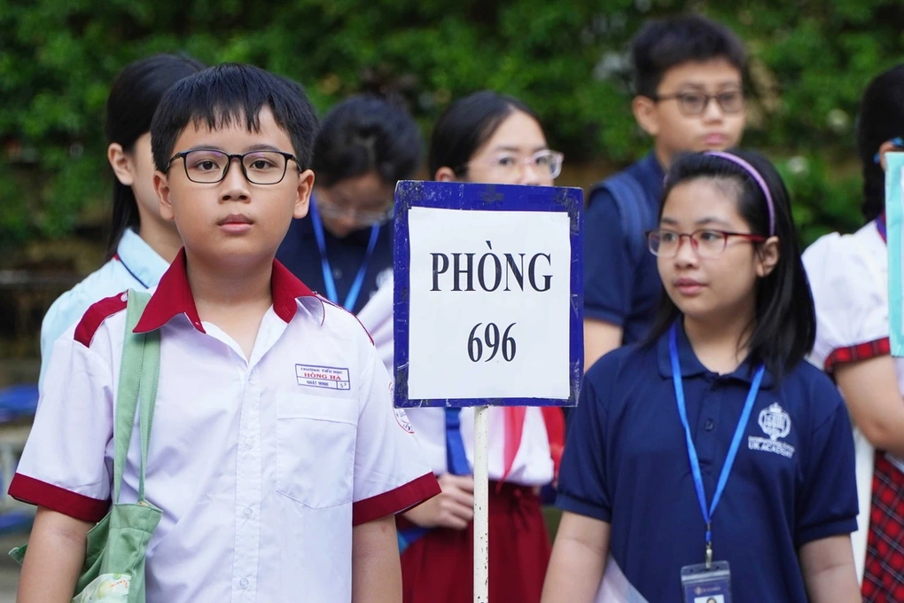 Trường Trần Đại Nghĩa công bố điểm vào lớp 6: Điểm chuẩn cao chưa từng có - 1 Trường Trần Đại Nghĩa công bố điểm vào lớp 6: Điểm chuẩn cao chưa từng có - 1
