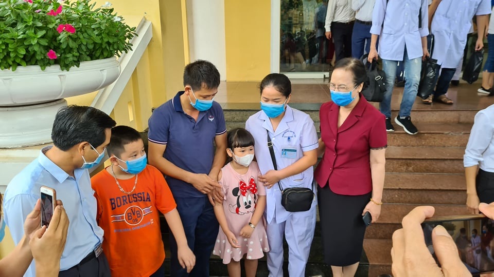 Đoàn y bác sĩ Hà Nội, Hải Phòng lên đường đến với tâm dịch Đà Nẵng - 3