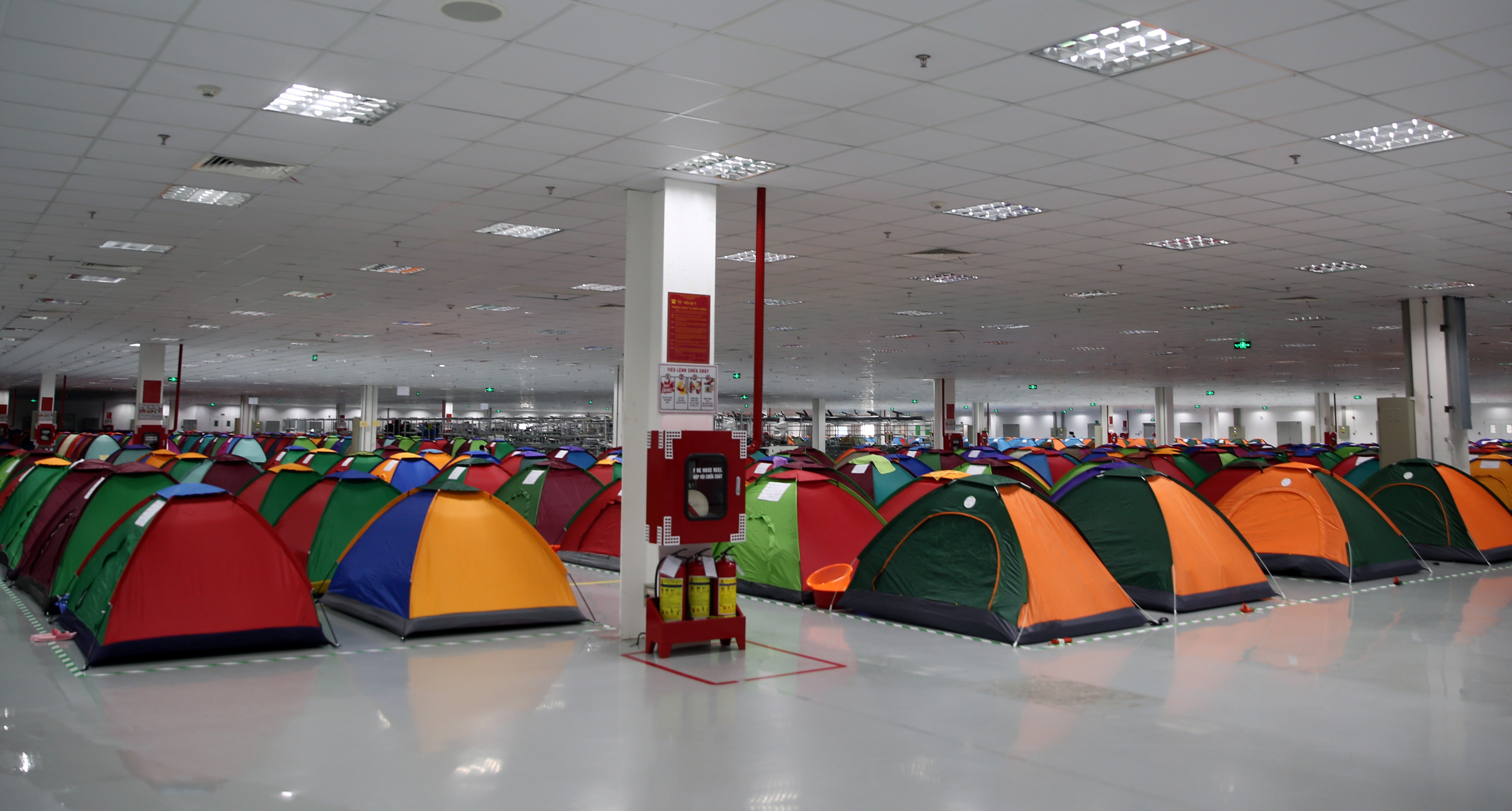 3 tại chỗ: Từ vụ doanh nghiệp sốc, nhìn lại bài học Bắc Giang, Bắc Ninh - 1 3 tại chỗ: Từ vụ doanh nghiệp sốc, nhìn lại bài học Bắc Giang, Bắc Ninh - 1