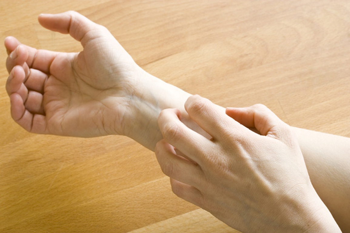 Vì sao gãi lại hết ngứa? - 1 Vì sao gãi lại hết ngứa? - 1
