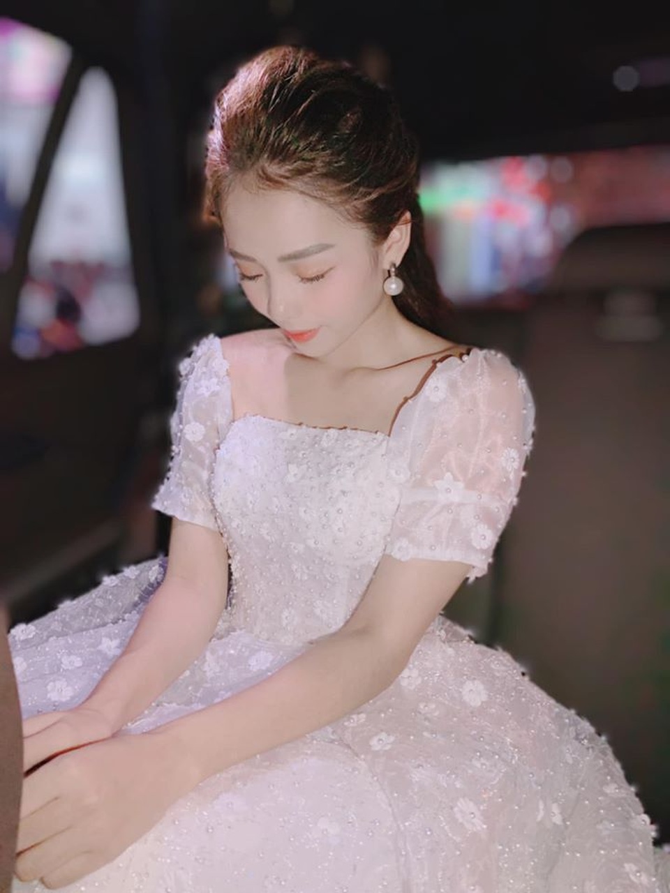 Giọng ca triệu view Hương Ly: “Vợ chồng tôi từng phải xin bố mẹ từ cái nồi” - 5 Giọng ca triệu view Hương Ly: “Vợ chồng tôi từng phải xin bố mẹ từ cái nồi” - 5