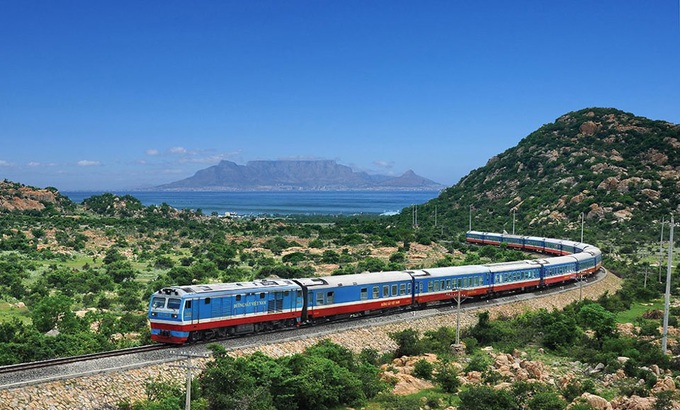 Tăng cường chạy tàu du lịch dịp hè 2020 - Ảnh 1. Tăng cường chạy tàu du lịch dịp hè 2020 - Ảnh 1.