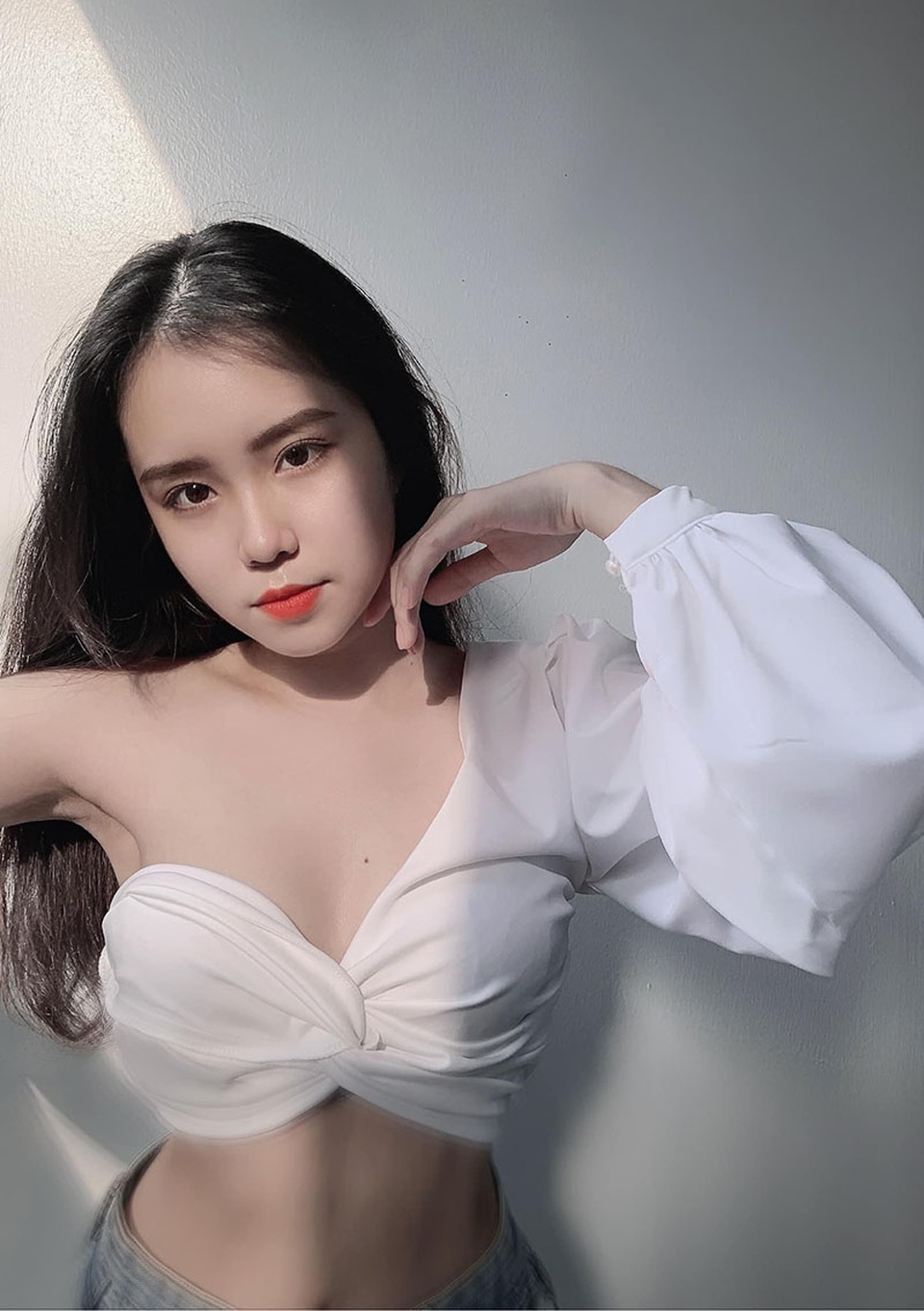 Hot girl có nụ cười tỏa nắng từng “gây bão” 2 năm trước giờ ra sao? - 4 Hot girl có nụ cười tỏa nắng từng “gây bão” 2 năm trước giờ ra sao? - 4