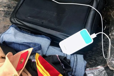 Bị CSGT dừng xe, nam thanh niên nhận là “đồng nghiệp” để xin bỏ qua