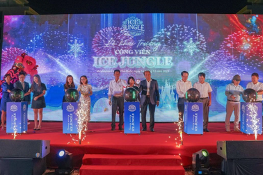 Khai trương show trình diễn nghệ thuật ánh sáng và kể chuyện tương tác đầu tiên