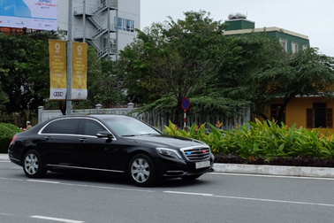 Xe của Tổng thống Hàn Quốc trên đường phố Đà Nẵng