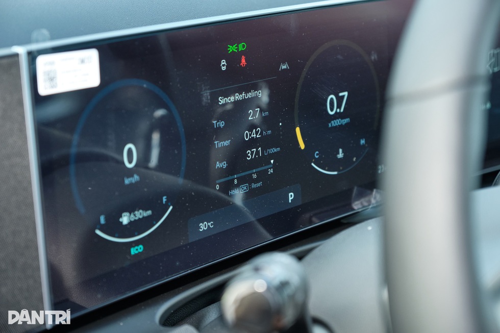 Đánh giá Hyundai Tucson: Khi xe Hàn không còn mờ nhạt về cảm giác lái - 13 Đánh giá Hyundai Tucson: Khi xe Hàn không còn mờ nhạt về cảm giác lái - 13