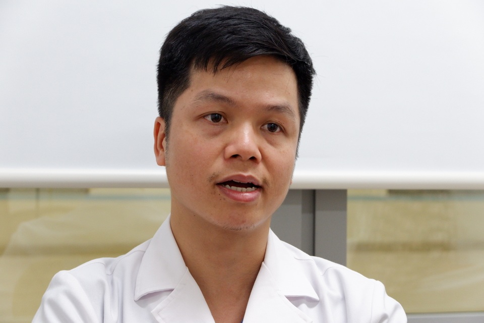 Xót thương cô gái dân tộc Thái suốt 10 năm sống chung với khối u khổng lồ - 6 Xót thương cô gái dân tộc Thái suốt 10 năm sống chung với khối u khổng lồ - 6