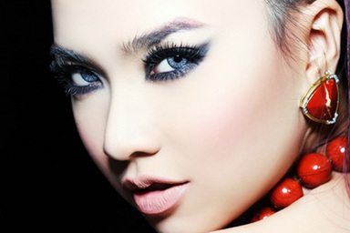 Đinh Ngọc Diệp xem World Cup 2010 vì... Messi