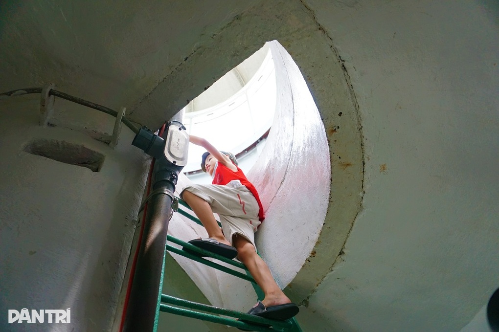 Mắt biển trăm tuổi trên đỉnh Sơn Trà hút khách check-in - 7 Mắt biển trăm tuổi trên đỉnh Sơn Trà hút khách check-in - 7