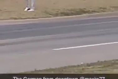 Khó tin cú "hole in one" của golfer người Đức