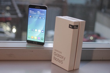 Đập hộp Galaxy Note 5 sắp bán tại Việt Nam