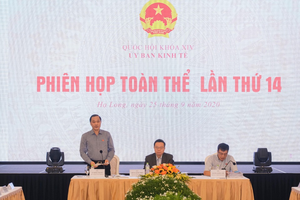 Thách thức lớn khi tăng trưởng thấp, chỉ số tăng giá không dễ “níu” dưới 4% - 1 Thách thức lớn khi tăng trưởng thấp, chỉ số tăng giá không dễ “níu” dưới 4% - 1