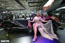 Ngắm những "bóng hồng" tại Việt Nam Motor Show 2022