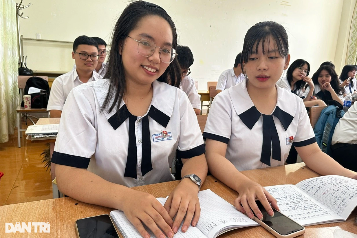 View - Lớp học ở phố núi Đắk Lắk có 9 học sinh giỏi quốc gia | Báo Dân trí