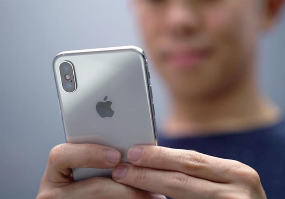 Cảnh giác iPhone siêu rẻ khóa tính năng gọi, nhắn tin - 4 Cảnh giác iPhone siêu rẻ khóa tính năng gọi, nhắn tin - 4