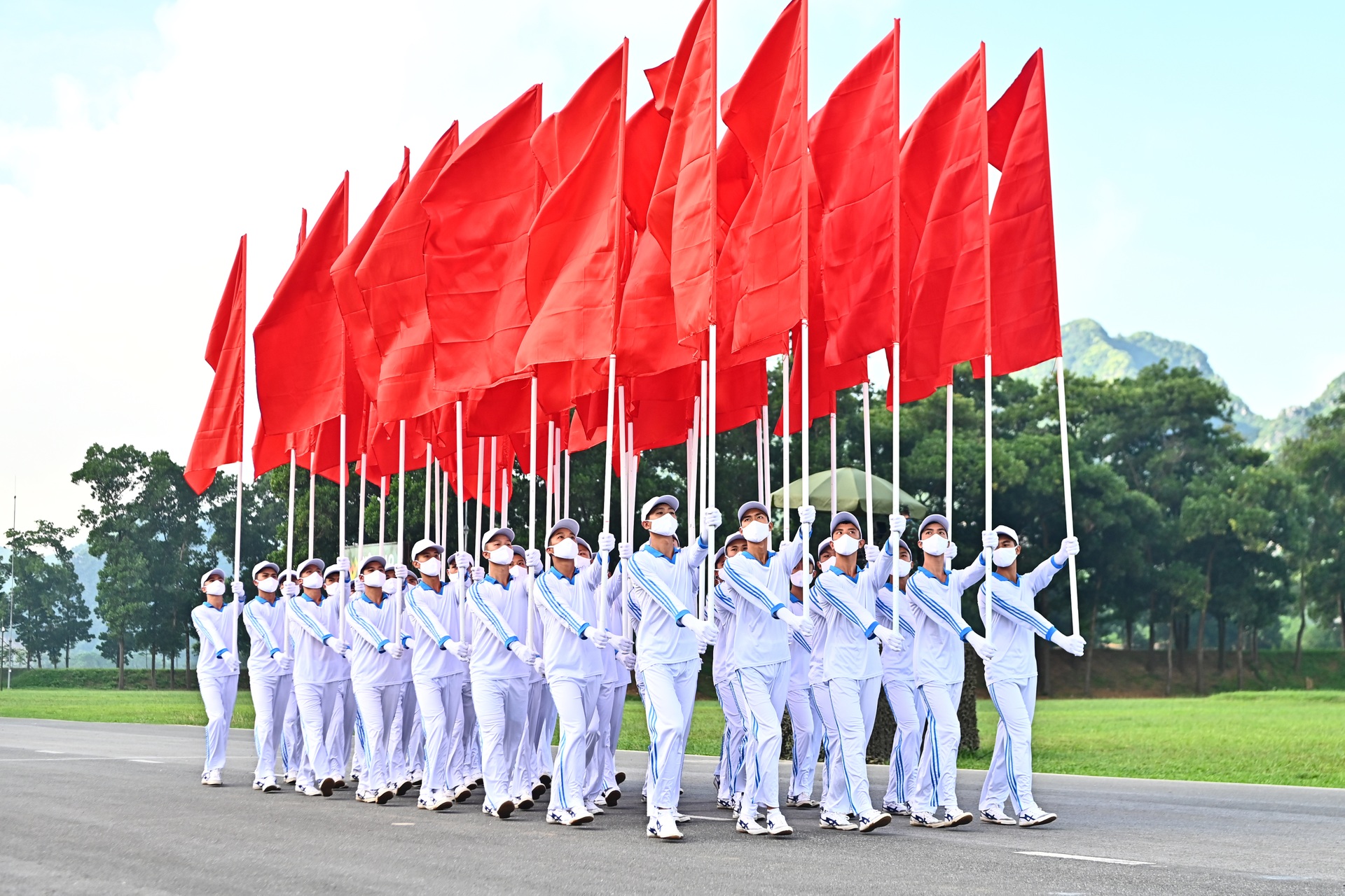 Ấn tượng hình ảnh Lễ khai mạc Army Games tại Việt Nam - 4 Ấn tượng hình ảnh Lễ khai mạc Army Games tại Việt Nam - 4