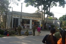 Hòa Bình: Tháo dỡ nhà dân, tháo dỡ cả “mộ gió” liệt sỹ, chính quyền bị phản đối