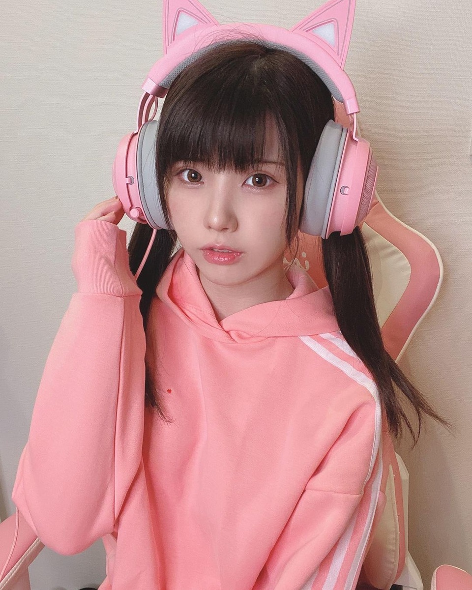 Mỹ nhân cosplay Nhật Bản khoe dáng nuột nà, quyến rũ mọi ánh nhìn - 11 Mỹ nhân cosplay Nhật Bản khoe dáng nuột nà, quyến rũ mọi ánh nhìn - 11