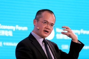 Tỷ phú Trung Quốc "biệt tăm" vì trích thơ khiến công ty mất 26 tỷ USD