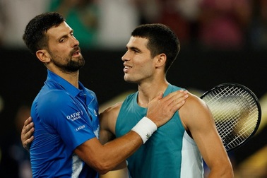 Djokovic chờ quyết đấu Alcaraz ở tứ kết Indian Wells Masters 2025