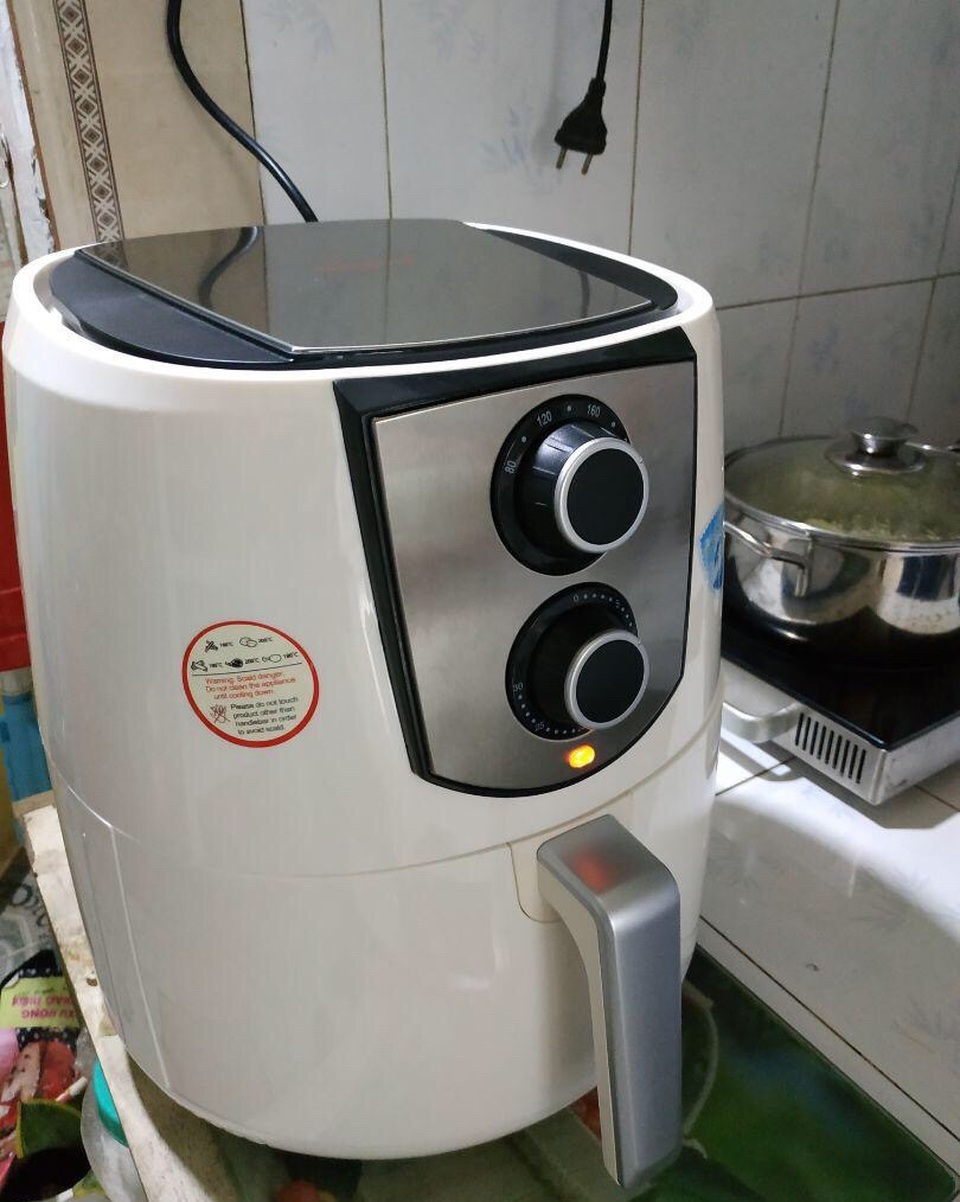 Sản phẩm nồi chiên không dầu Perfect bị tố đội lốt hàng Mỹ - 2 Sản phẩm nồi chiên không dầu Perfect bị tố đội lốt hàng Mỹ - 2