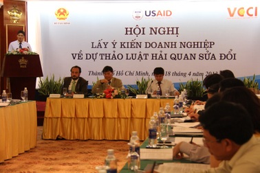 Trên 100 DN phía Nam góp ý dự thảo Luật Hải quan sửa đổi