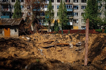 Bakhmut từ "thành phố hoa hồng" đến "địa ngục trần gian"