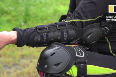 Scooter bay của nhà phát minh Trung Quốc giá chưa đến 170 triệu đồng