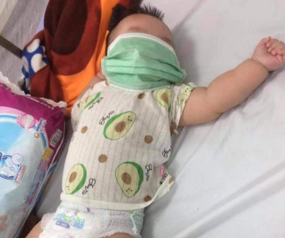 Hình ảnh chuyển ra từ tâm dịch làm nhiều người bàng hoàng cay sống mũi - 8 Hình ảnh chuyển ra từ tâm dịch làm nhiều người bàng hoàng cay sống mũi - 8
