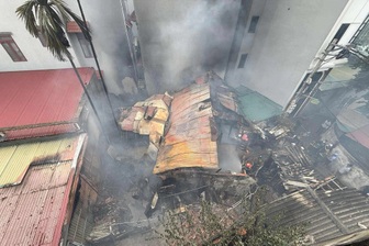Cháy nhà ở Hà Nội, một người tử vong