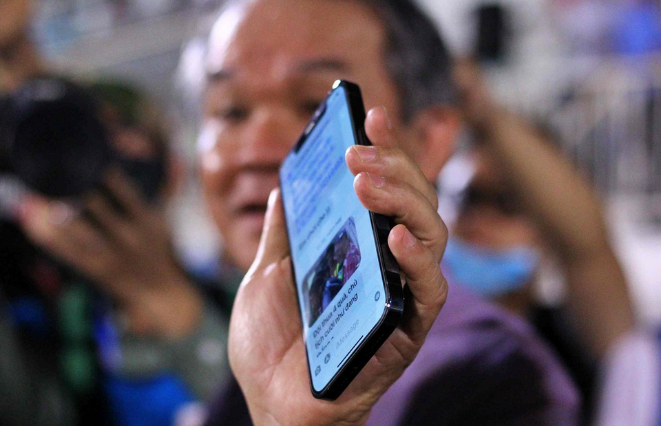 Bầu Đức mỉa mai trận đấu Than Quảng Ninh thua đậm CLB Hà Nội - 1