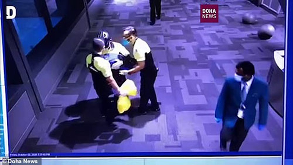 Vụ “khám xét khỏa thân” tại sân bay: Qatar tìm thấy mẹ bỏ con - 2 Vụ “khám xét khỏa thân” tại sân bay: Qatar tìm thấy mẹ bỏ con - 2