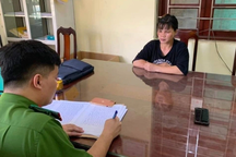 Nửa đêm vác dao quắm chém chồng nhiều nhát