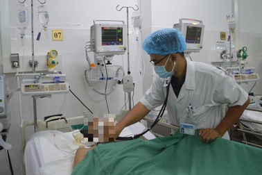 Cần Thơ: Cứu sống bệnh nhân bị hôn mê sâu do "ho ra máu sét đánh"