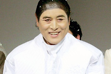 Nhà thiết kế thời trang nổi tiếng xứ Hàn Andre Kim qua đời  