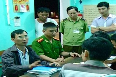 Nửa tấn da lợn ôi thiu bị "tóm" trên đường ra thị trường