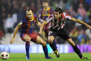 Ngôi sao Barca, Real là nạn nhân của lối đá thô bạo