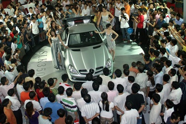 Xe nhập khẩu ồ ạt về Việt Nam