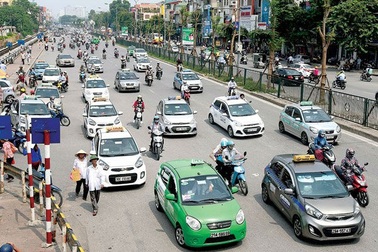 Hiệp hội taxi đặt nghi vấn về khả năng Bộ trưởng Nguyễn Văn Thể "bị qua mặt"