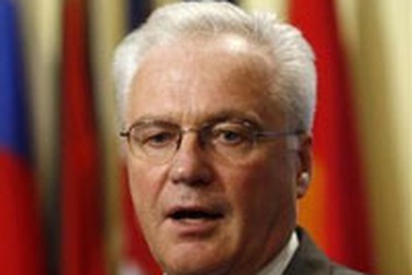 Nga đề nghị cấm vận vũ khí đối với Gruzia